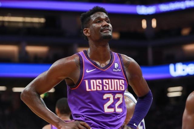 阿莫林执教曼联11场联赛 3胜2平6负排名联赛13位